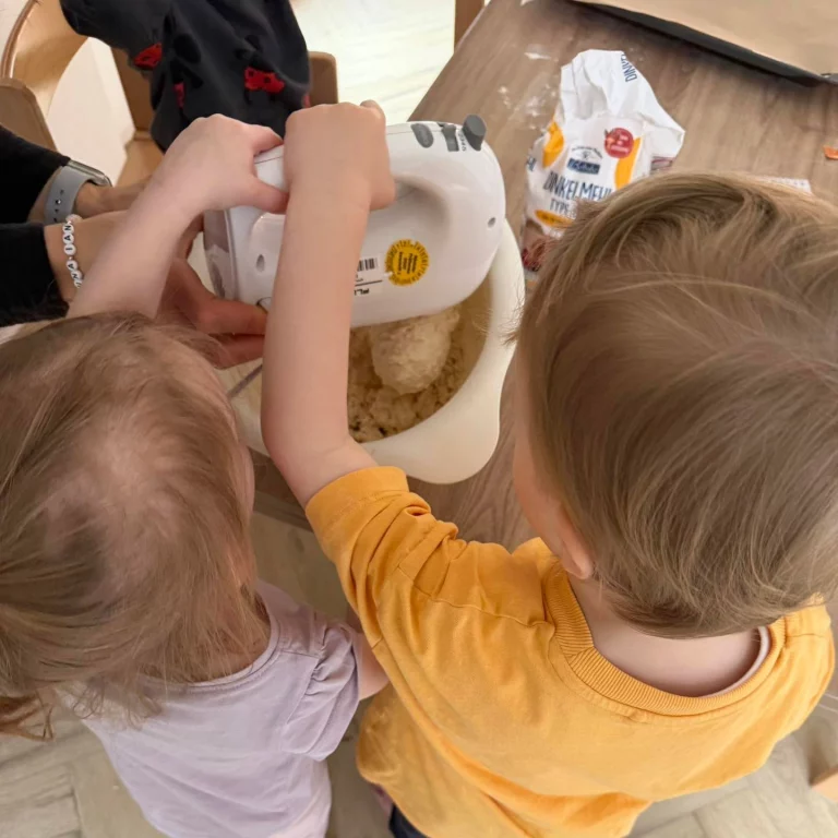 Instagram post from zaubersterne.nrw. This post is in position 4.