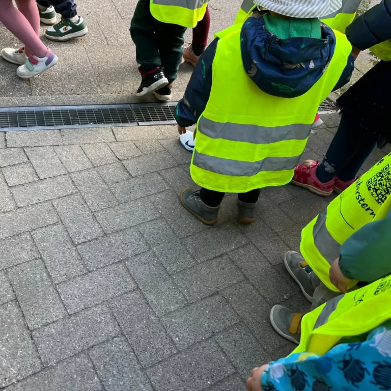 Instagram post from zaubersterne.nrw. This post is in position 1.