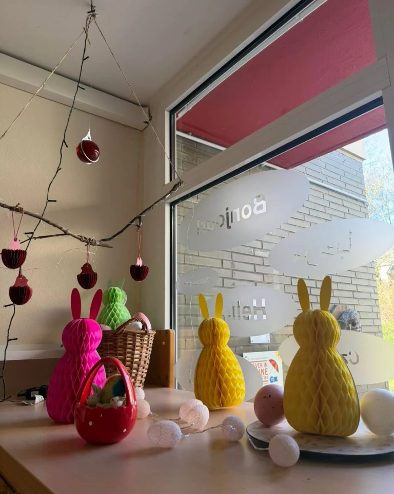 Instagram post from zaubersterne.nrw. This post is in position 2.