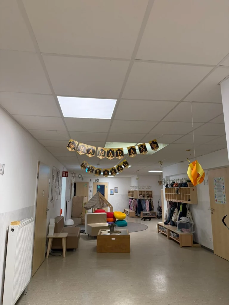 Instagram post from zaubersterne.nrw. This post is in position 8.